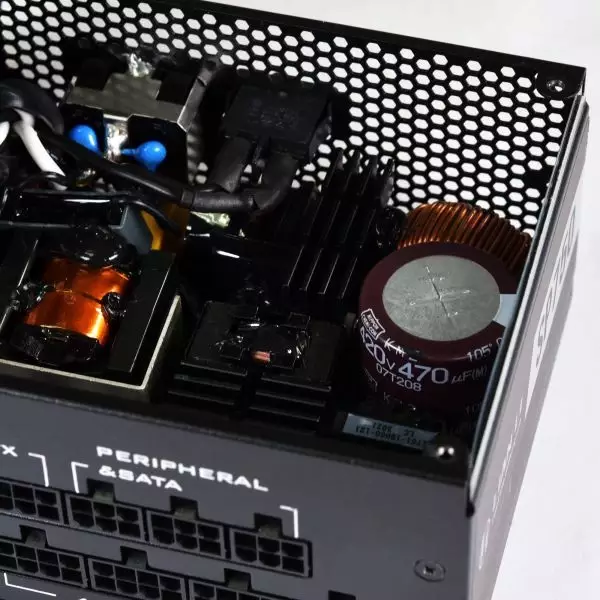 Lian Li Lian-Li SP750 750W SFX 80 Plus Gold Full Modular Black
