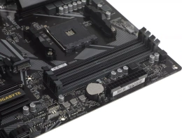 MB Gigabyte AMD AM4 B550 EAGLE WIFI6 DDR4